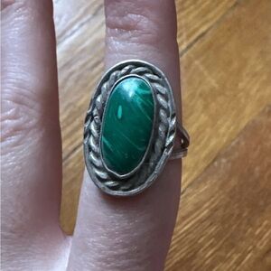 Vintage Sterling Silver & Malachite Ring